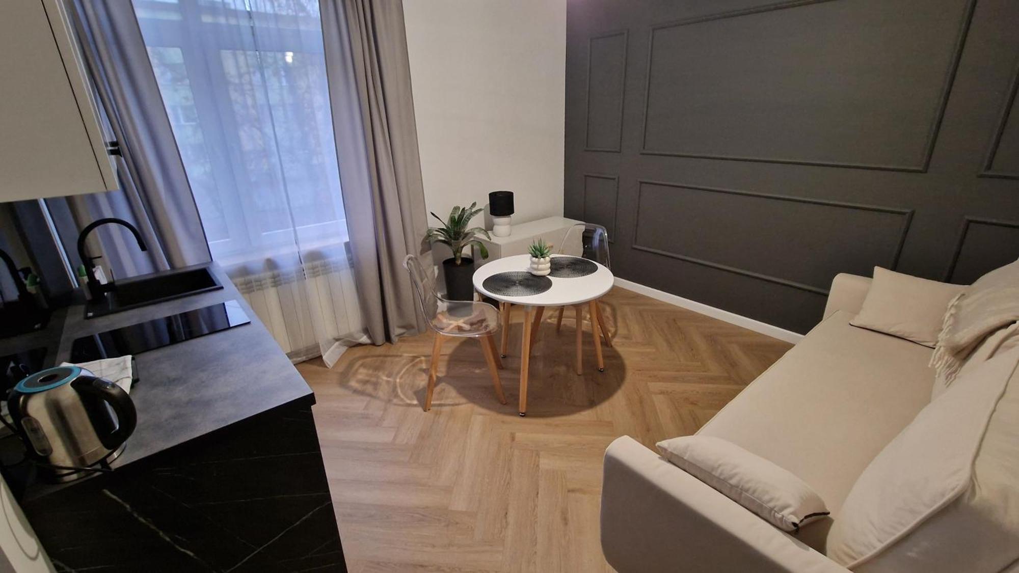 Brama Lwowska Apartamenty - Wiecej Na Www,Bramalwowska,Pl Zamość Exteriör bild